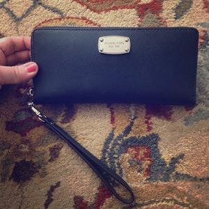 Michael Kors Leather Wristlet/Wallet